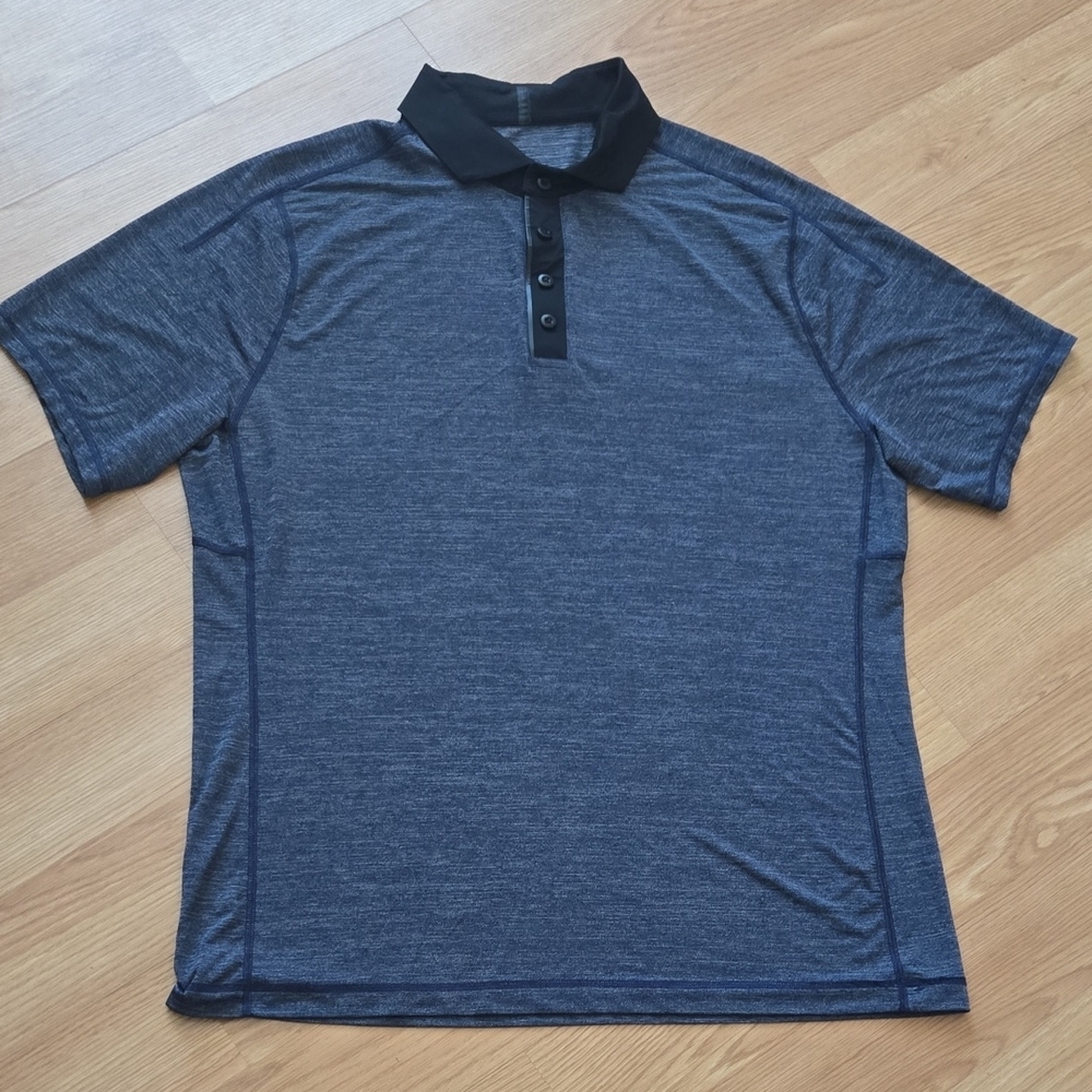 Lululemon Men's Blue Polo Shirt